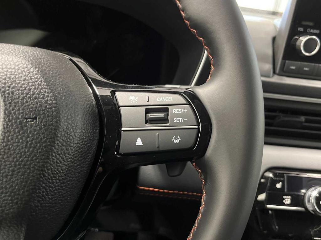 new 2025 Honda Pilot car, priced at $41,907