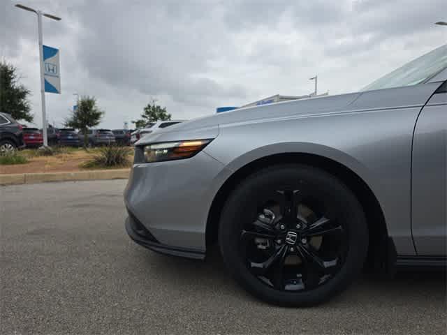 new 2025 Honda Accord car, priced at $30,324