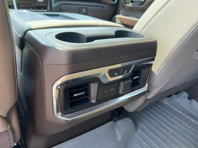 used 2021 GMC Sierra 1500 car, priced at $40,595