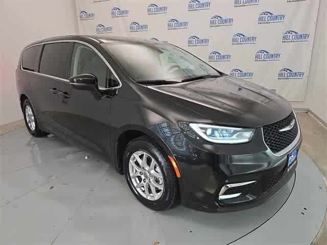 used 2023 Chrysler Pacifica car, priced at $21,245