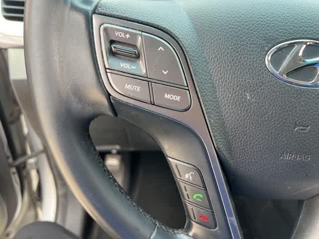used 2013 Hyundai Santa Fe car, priced at $9,195