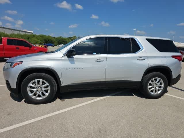 used 2021 Chevrolet Traverse car, priced at $19,495