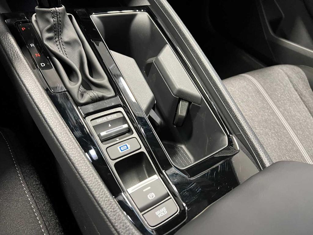 new 2025 Honda Accord Hybrid car, priced at $33,368