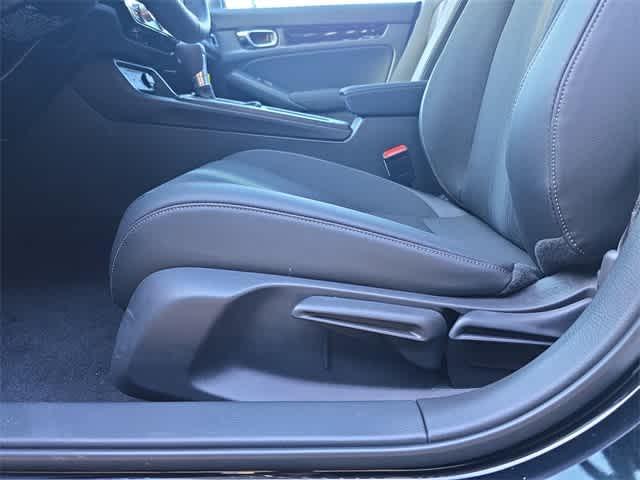 new 2025 Honda Civic Hybrid car, priced at $30,500