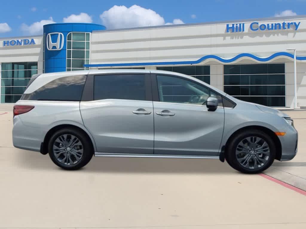 new 2026 Honda Odyssey car, priced at $45,433
