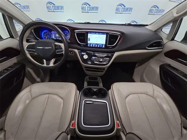 used 2020 Chrysler Pacifica car, priced at $15,995
