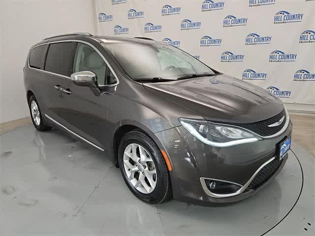 used 2020 Chrysler Pacifica car, priced at $15,995
