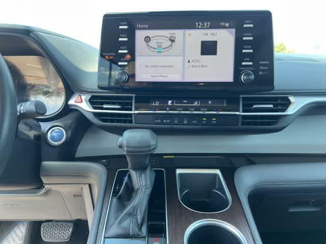 used 2022 Toyota Sienna car, priced at $35,195