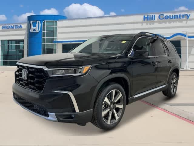 new 2025 Honda Pilot car, priced at $54,530