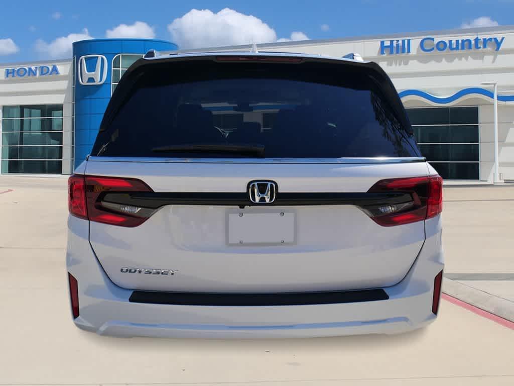 new 2026 Honda Odyssey car, priced at $42,810