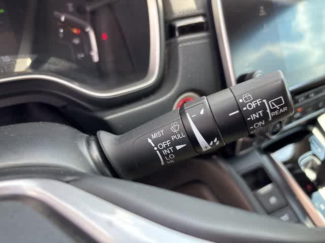 used 2020 Honda CR-V car, priced at $25,000