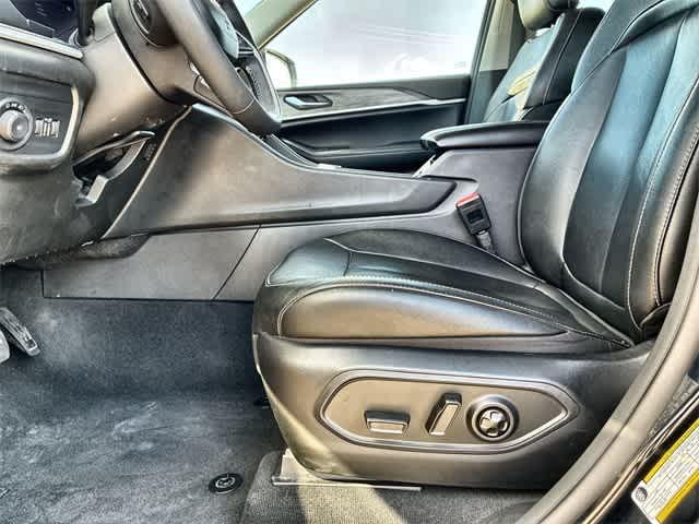 used 2023 Jeep Grand Cherokee car, priced at $24,695