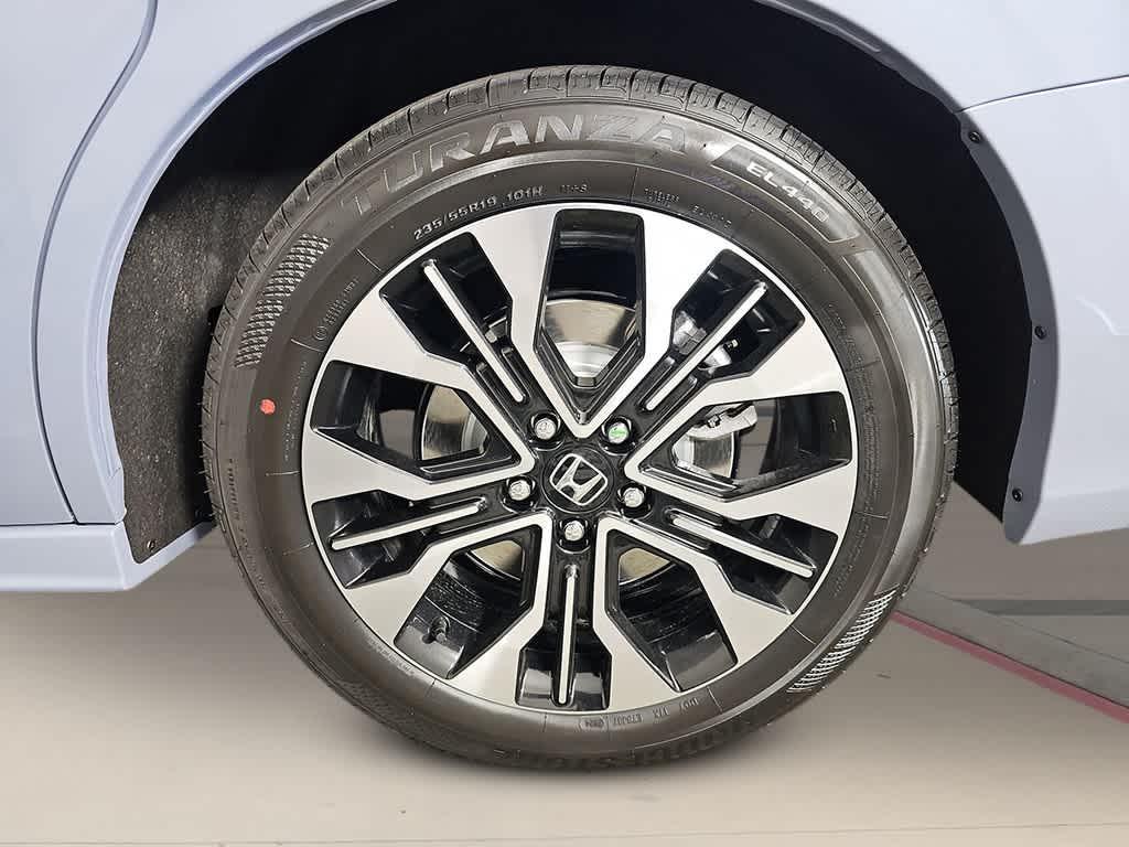 new 2026 Honda Odyssey car, priced at $49,578