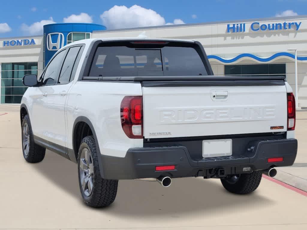 new 2025 Honda Ridgeline car, priced at $45,423