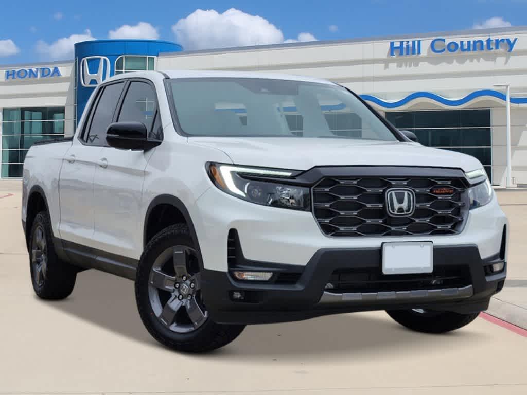 new 2025 Honda Ridgeline car, priced at $45,423