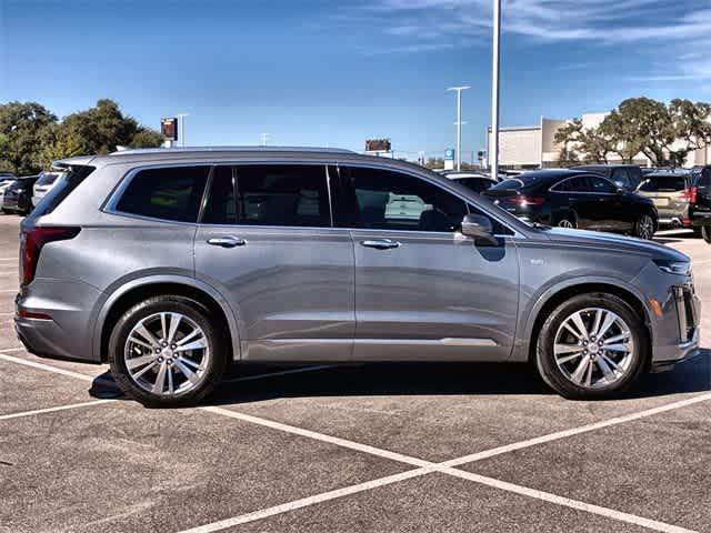 used 2021 Cadillac XT6 car, priced at $26,595