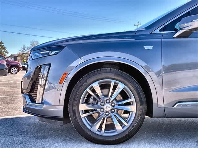 used 2021 Cadillac XT6 car, priced at $26,595