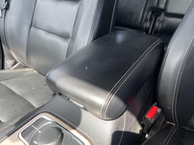 used 2015 Jeep Grand Cherokee car, priced at $14,295
