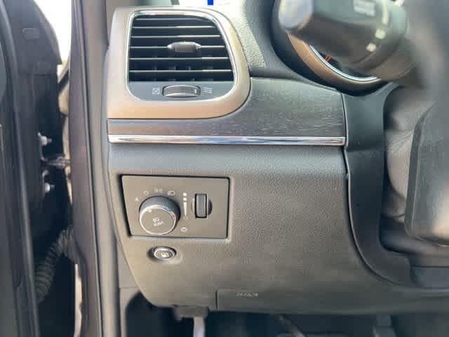 used 2015 Jeep Grand Cherokee car, priced at $14,295