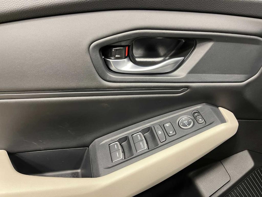new 2025 Honda Accord car, priced at $30,074