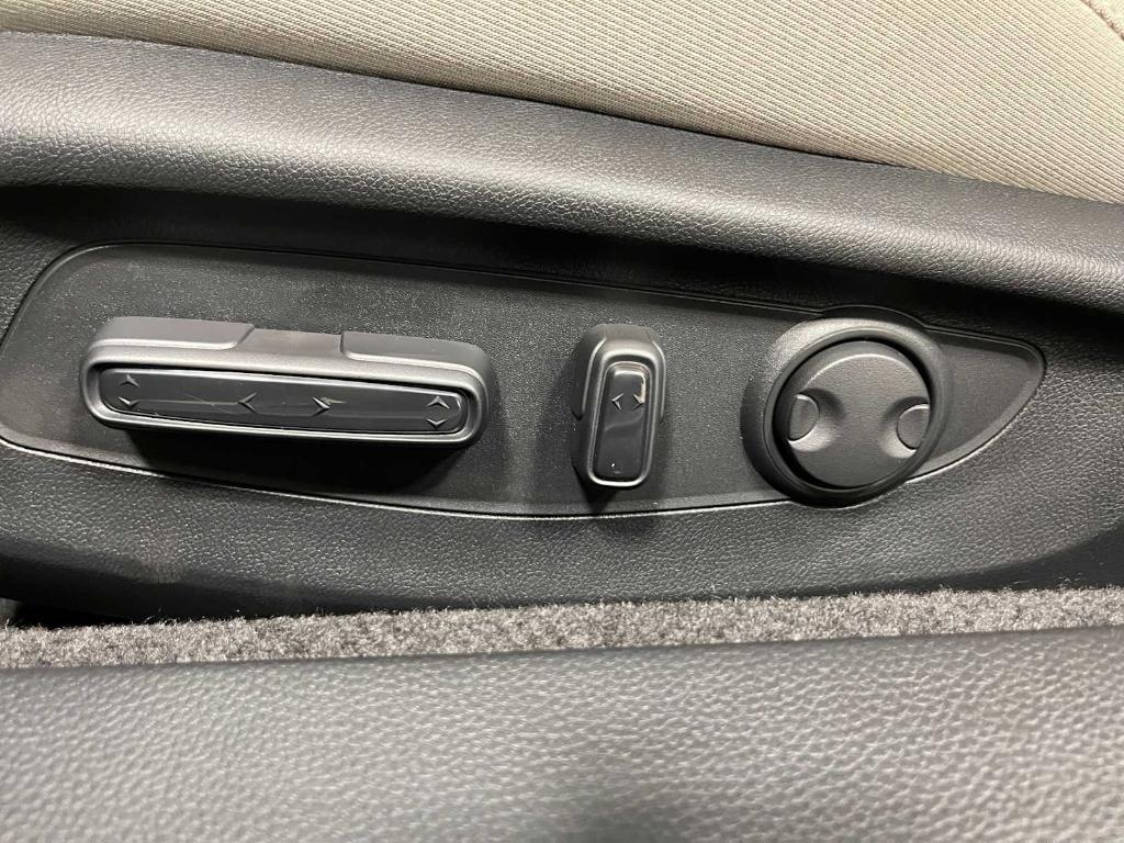 new 2025 Honda Accord car, priced at $30,074