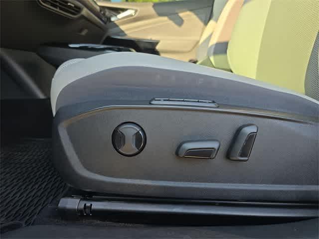 used 2021 Volkswagen ID.4 car, priced at $15,695