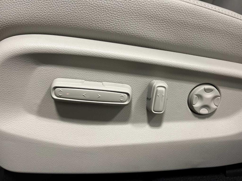 new 2026 Honda Odyssey car, priced at $43,410