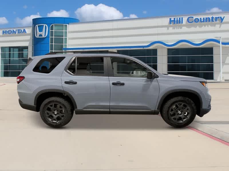 new 2025 Honda Pilot car, priced at $51,830
