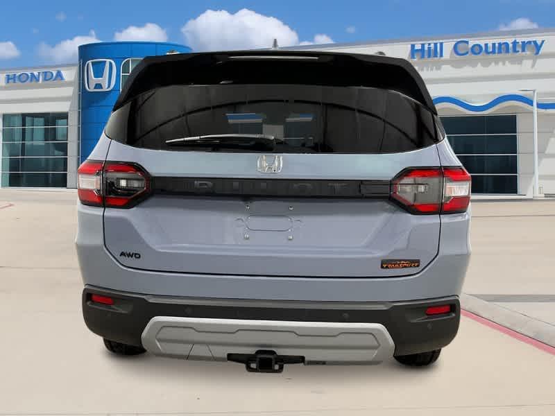 new 2025 Honda Pilot car, priced at $51,830