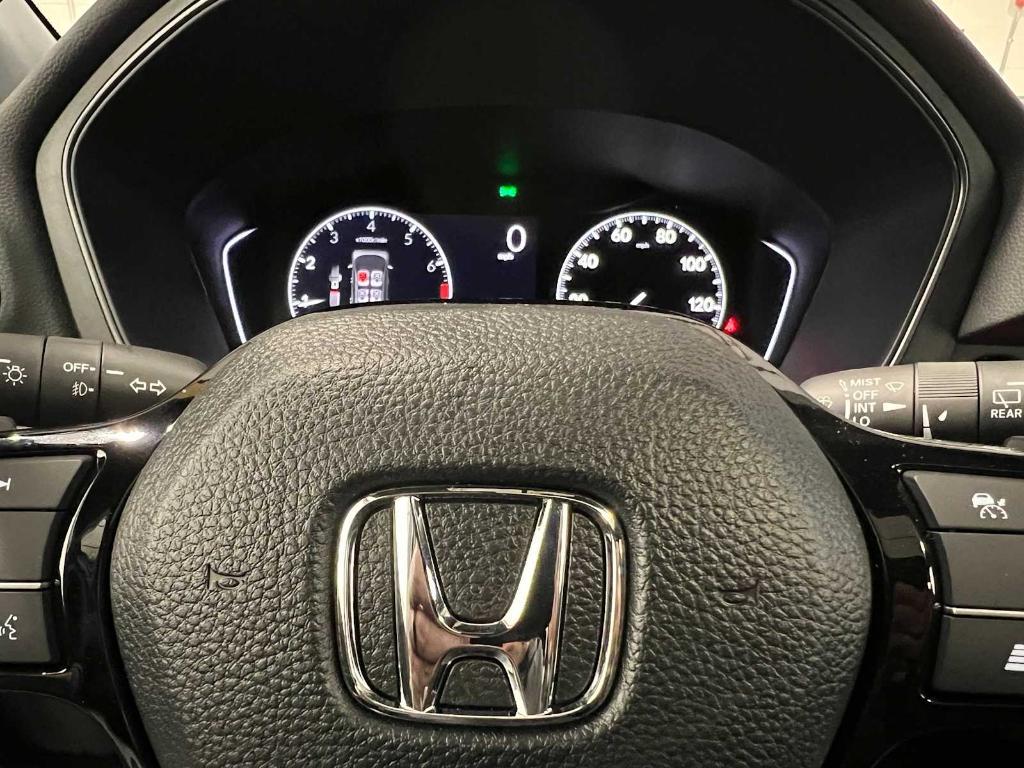 new 2025 Honda Pilot car, priced at $51,830
