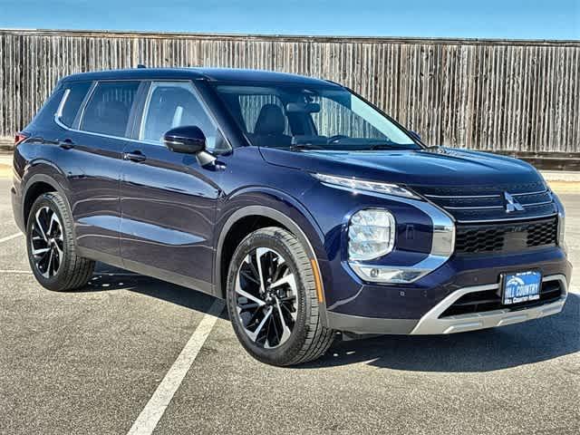 used 2023 Mitsubishi Outlander car, priced at $18,095