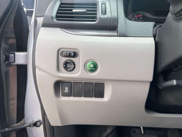 used 2018 Honda Pilot car, priced at $16,795