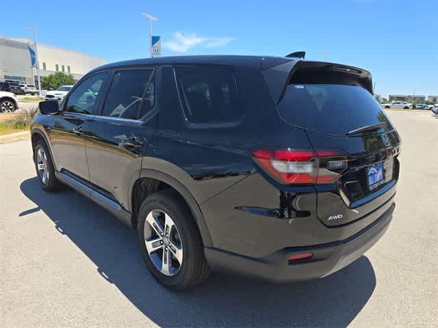 new 2025 Honda Pilot car, priced at $44,323