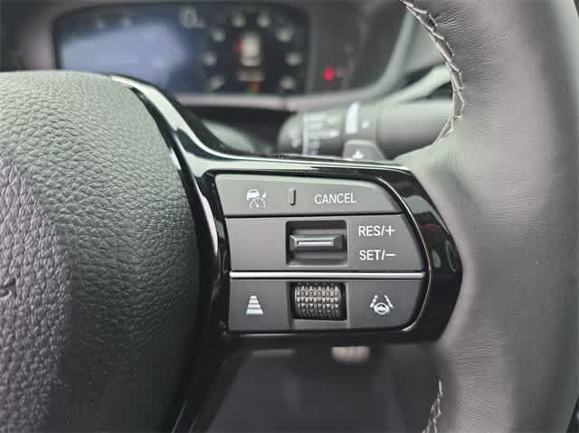 new 2025 Honda Civic Hybrid car, priced at $31,653