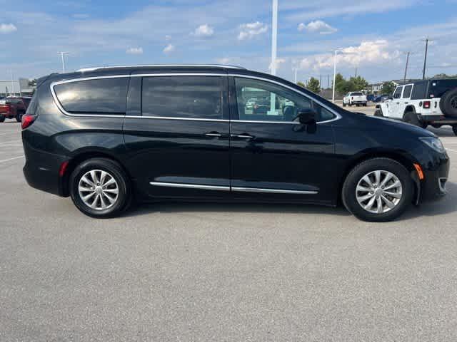 used 2018 Chrysler Pacifica car, priced at $13,695