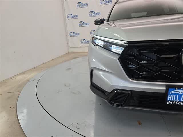 used 2025 Honda CR-V Hybrid car, priced at $36,995