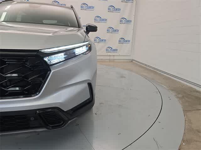 used 2025 Honda CR-V Hybrid car, priced at $36,995