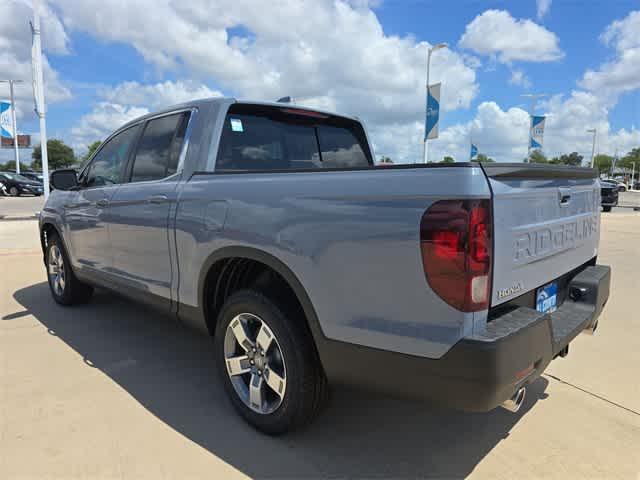 new 2025 Honda Ridgeline car, priced at $42,092