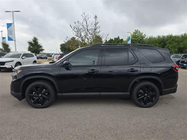 new 2025 Honda Pilot car, priced at $51,654