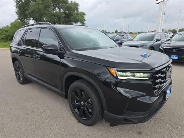 new 2025 Honda Pilot car, priced at $51,654