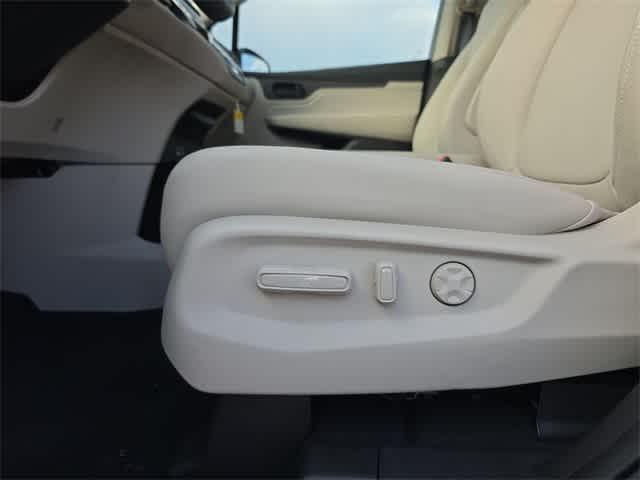 new 2025 Honda Odyssey car, priced at $41,252