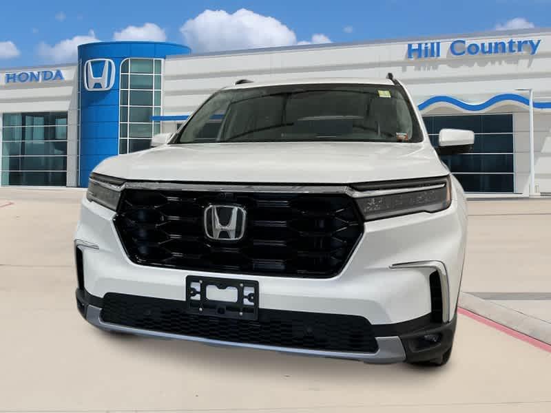 new 2025 Honda Pilot car, priced at $54,030