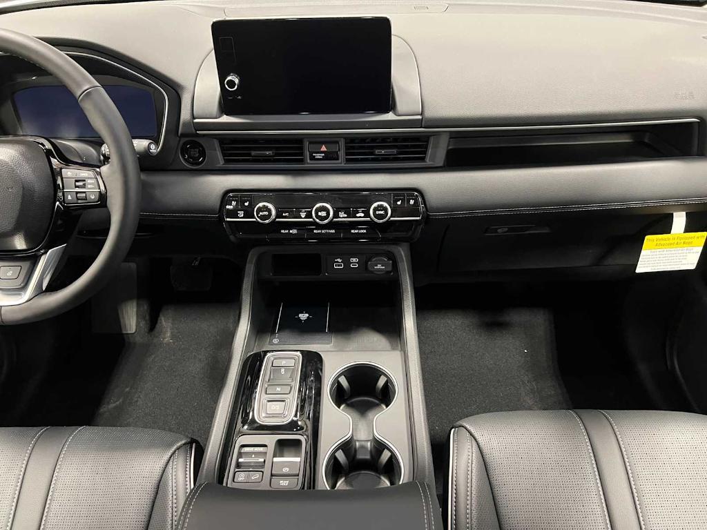 new 2025 Honda Pilot car, priced at $54,030