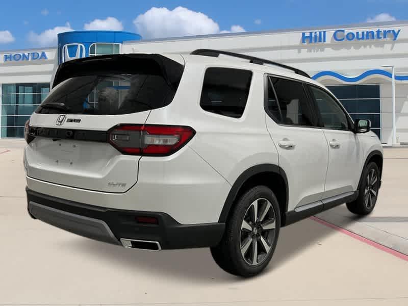 new 2025 Honda Pilot car, priced at $54,030