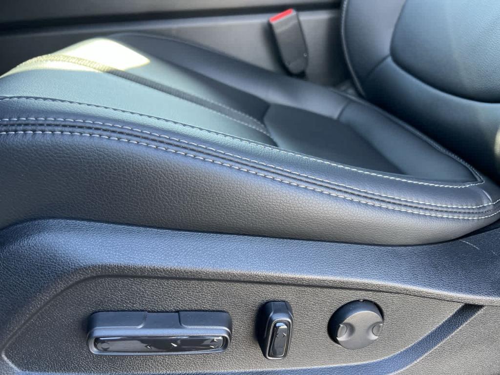 new 2025 Honda Pilot car, priced at $46,180