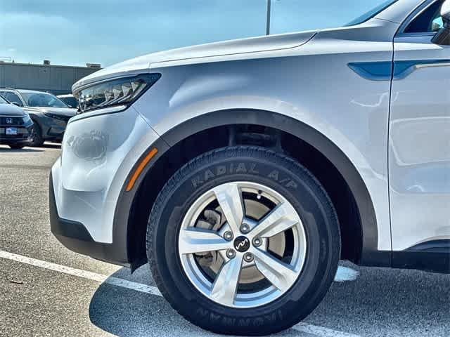 used 2023 Kia Sorento car, priced at $20,195
