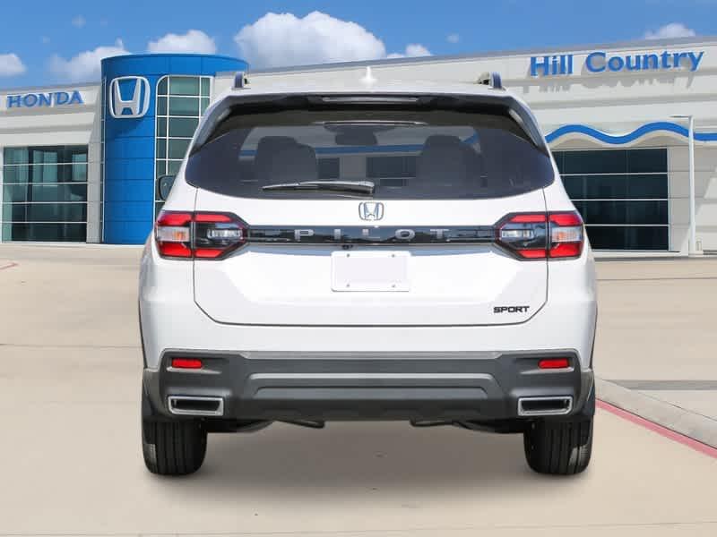 new 2025 Honda Pilot car, priced at $42,150