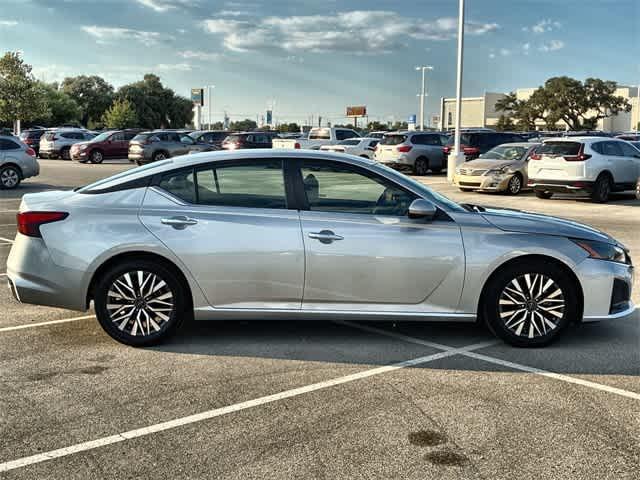 used 2023 Nissan Altima car, priced at $17,195