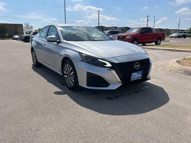 used 2023 Nissan Altima car, priced at $19,295
