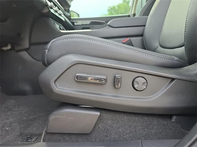 new 2025 Honda Pilot car, priced at $49,340